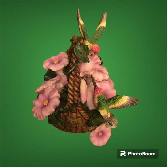 Heritage House Basket of Springtime DeVinci Bonded Porcelain Sculpture |Limited - Picture 3 of 15